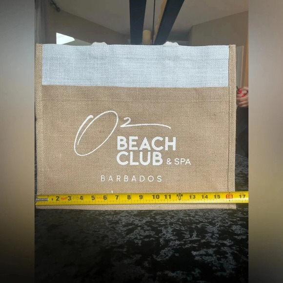 Beach bag from 5 start O Beach Club Barbados - Picture 7 of 8